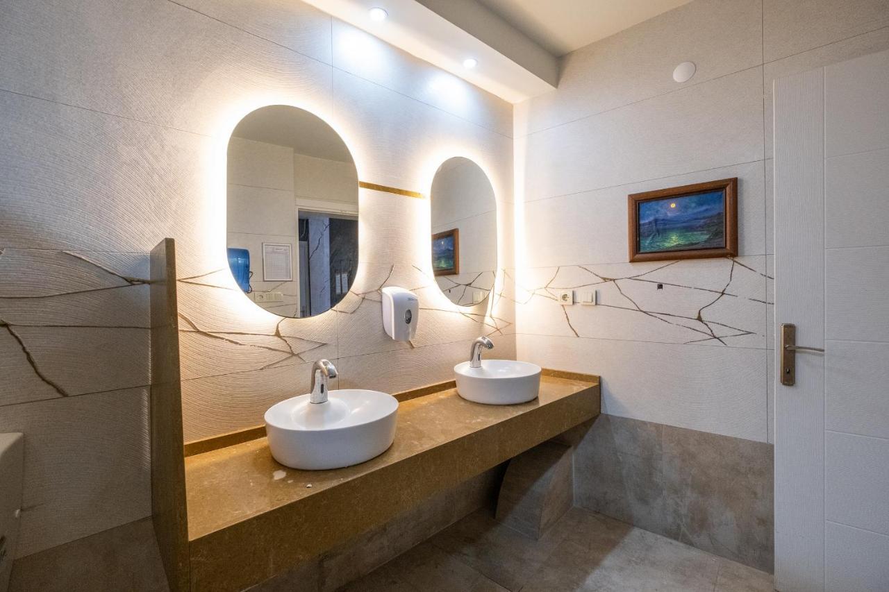 Sunday Hotel Kusadasi
